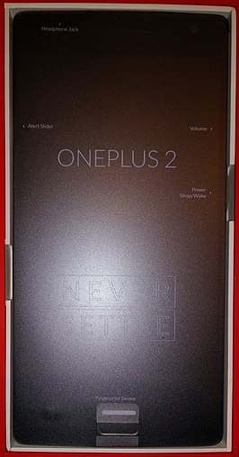 OnePlus 2 (in de verpakking)