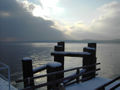 Pontile per i battelli a Leoni: il lago di Starnberg in inverno