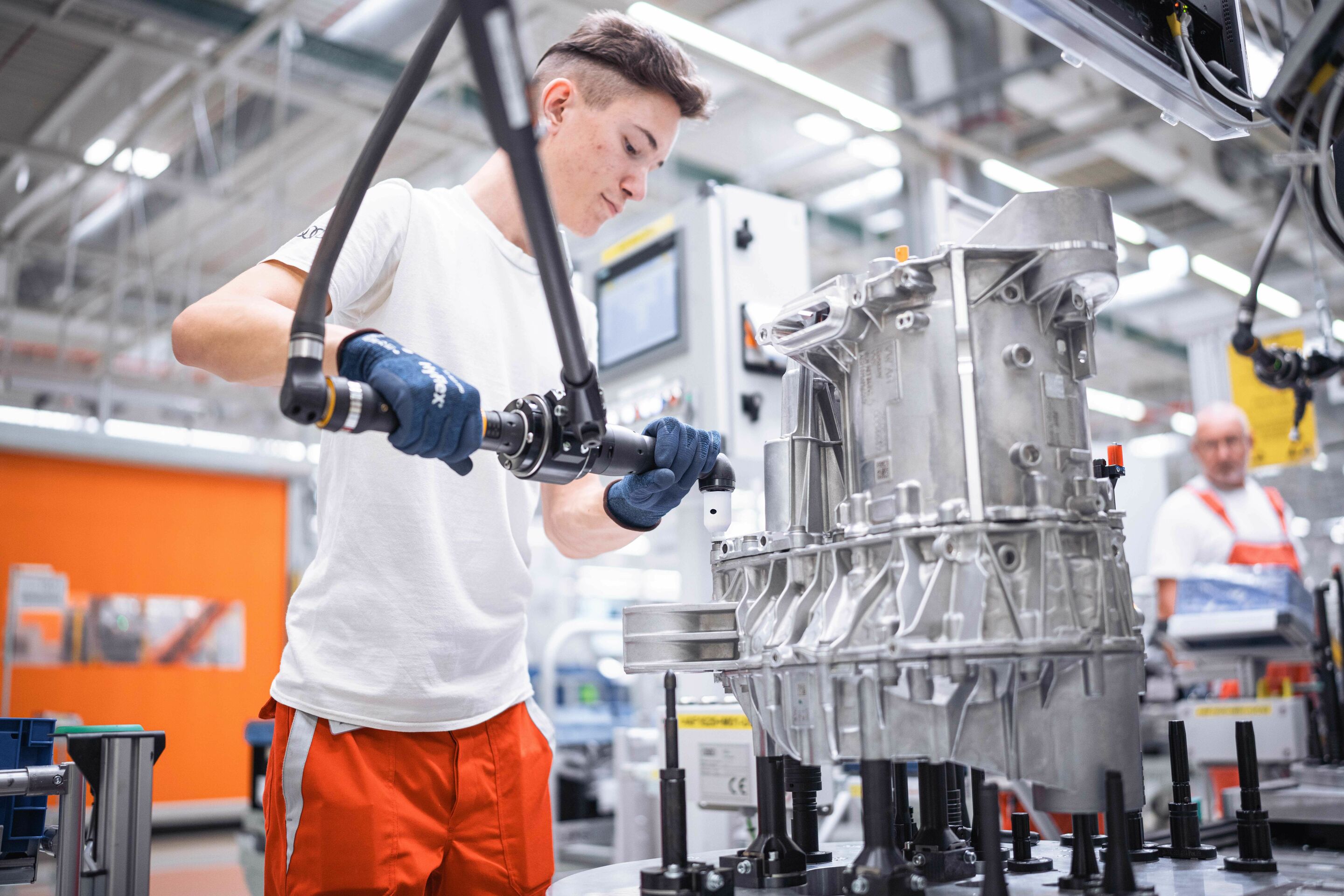 Audi begins production of electric motors for the PPE in Győr