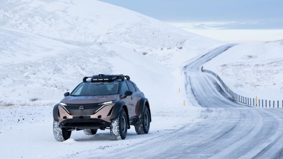 Nissan dévoile l’ARIYA qui va relier le pôle Nord au pôle Sud