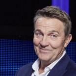 Article thumbnail: From ITV Studios THE CHASE Weekdays on ITV Pictured: Host Bradley Walsh ?? ITV Photographer: Matt Frost For further information please contact Peter Gray 0207 157 3046 peter.gray@itv.com This photograph is ?? ITV and can only be reproduced for editorial purposes directly in connection with the programme THE CHASE or ITV. Once made available by the ITV Picture Desk, this photograph can be reproduced once only up until the Transmission date and no reproduction fee will be charged. Any subsequent usage may incur a fee. This photograph must not be syndicated to any other company, publication or website, or permanently archived, without the express written permission of ITV Picture Desk. Full Terms and conditions are available on www.itv.com/presscentre/itvpictures/terms The Chase TV still ITV