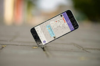 Smartphone écran Cassé