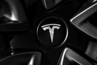 Tesla Logo Roue