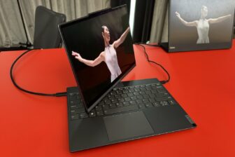 Lenovo Auto Twist