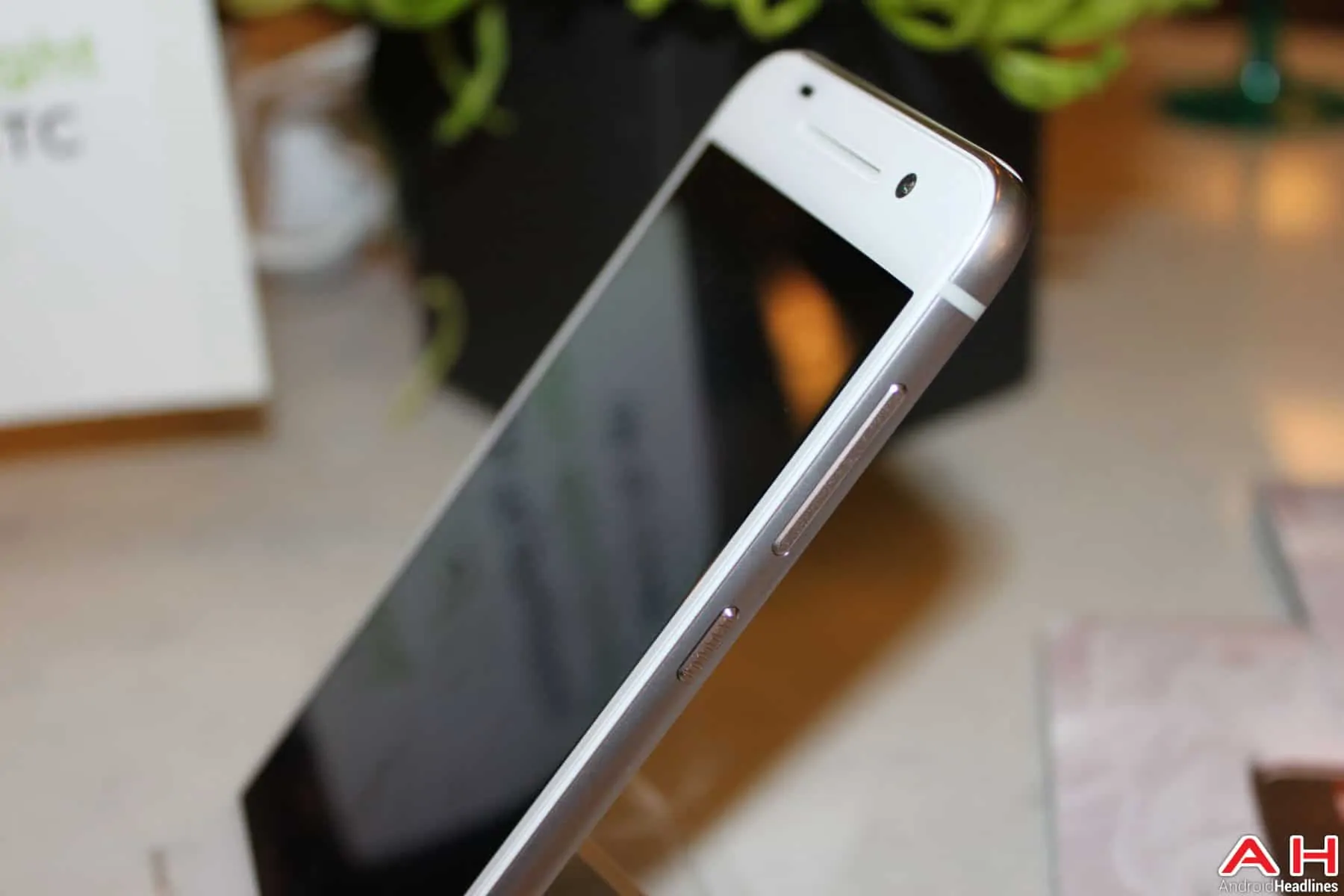 HTC One A9 Hands On AH 18