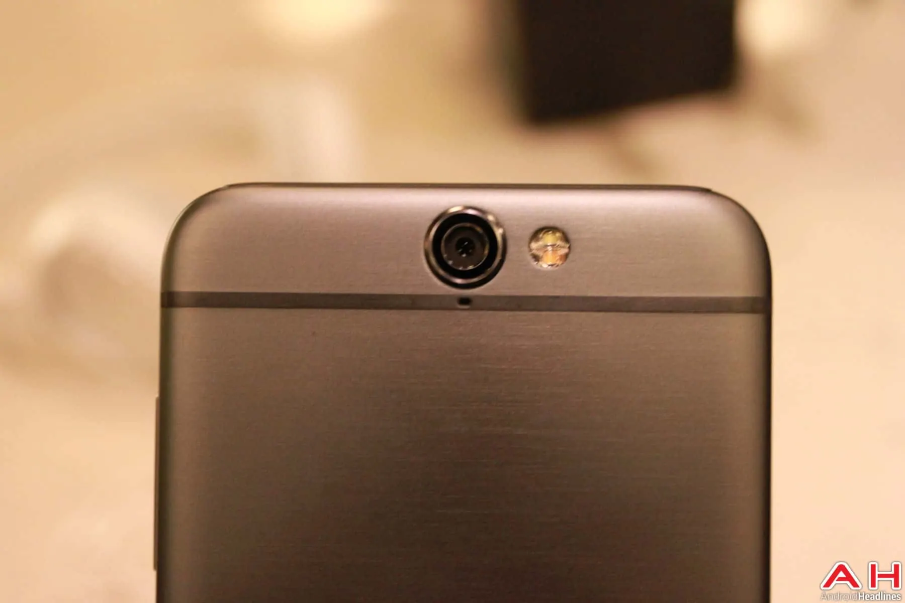 HTC One A9 Hands On AH 6