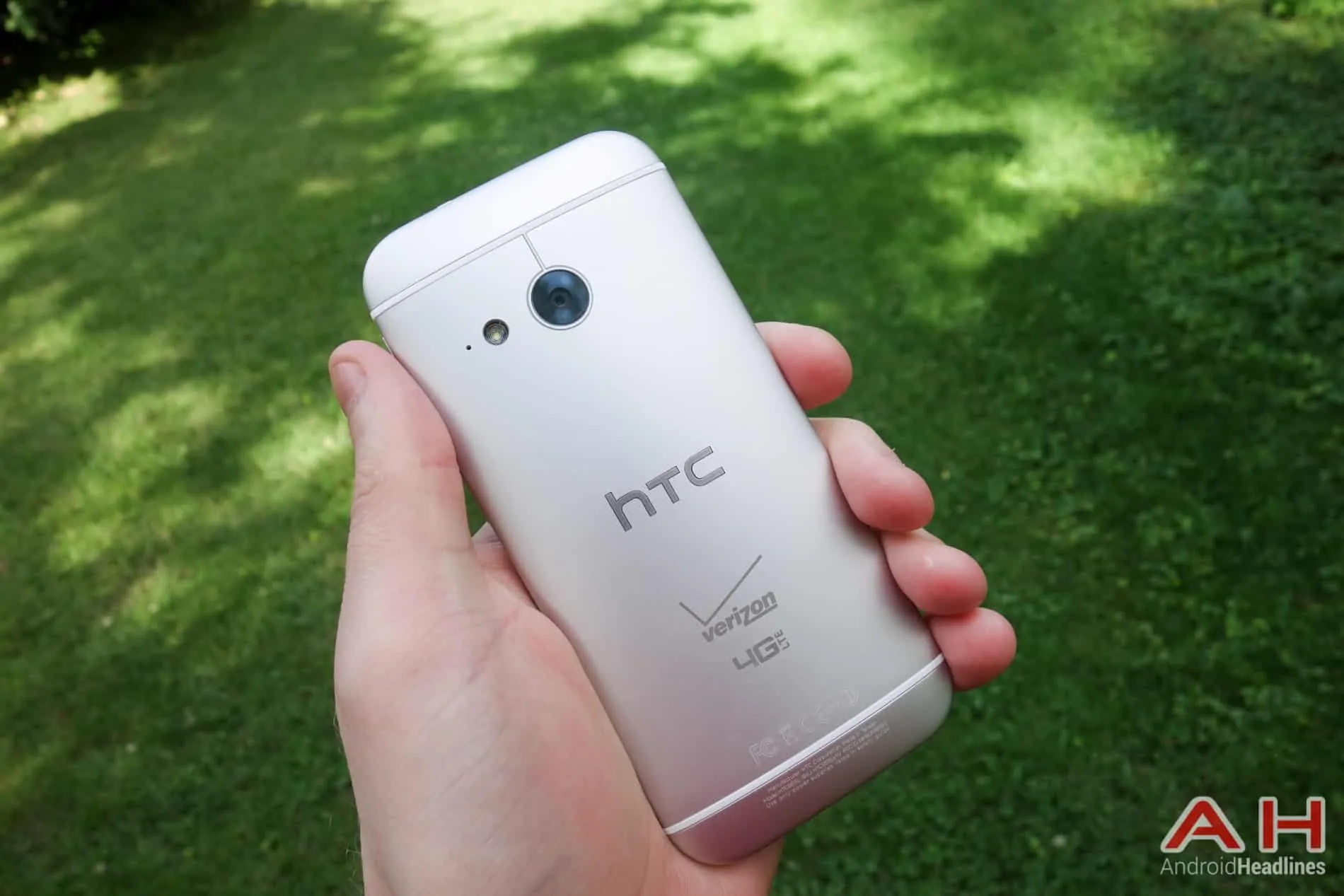 HTC One Remix AH 4