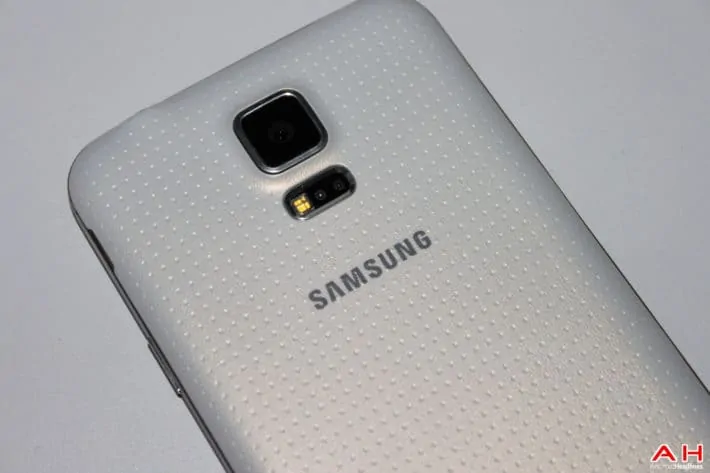 Featured image for New Security Updates Hit Galaxy A7 & Sprint's Galaxy S5