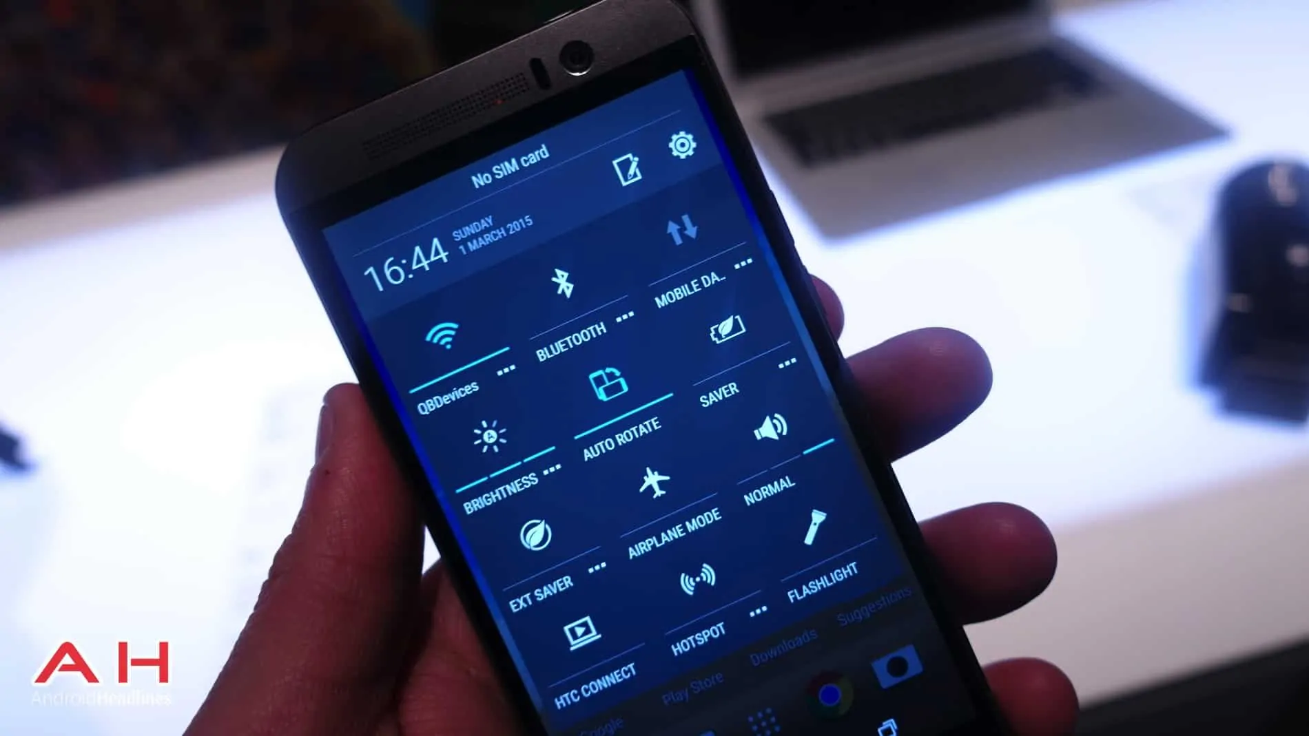 HTC One M9 Hands On AH 20