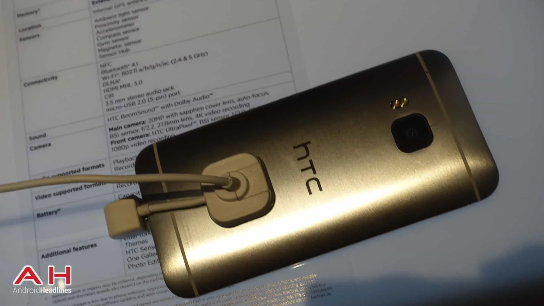 HTC One M9 Hands On AH 4