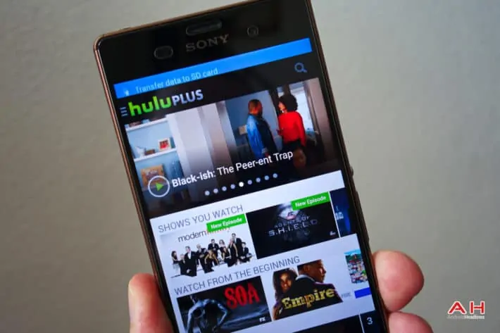 Featured image for Hulu's Live TV Hits 450,000 Subscribers, YouTube TV Close Behind