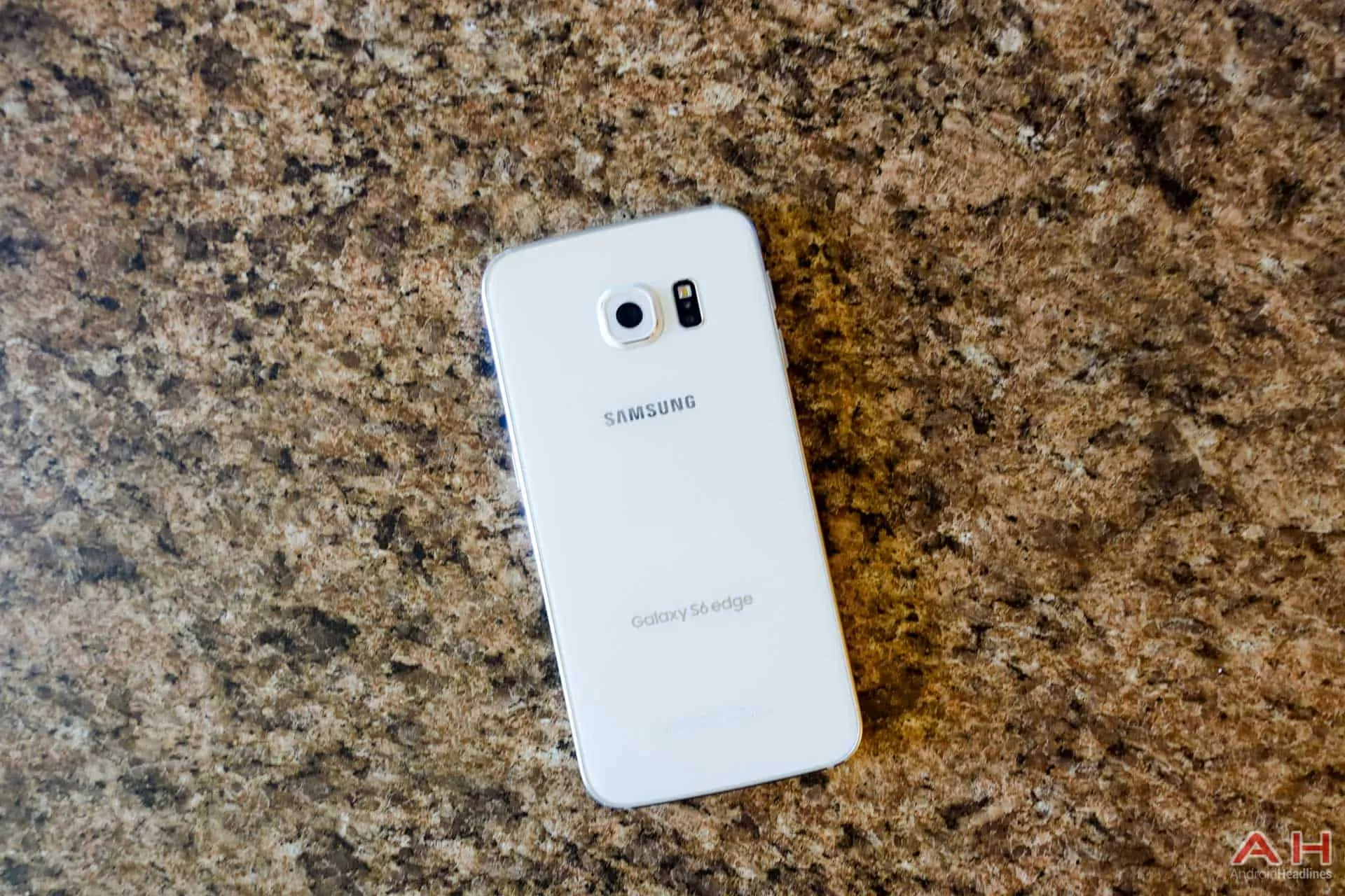 Samsung Galaxy S6 Edge AH 13