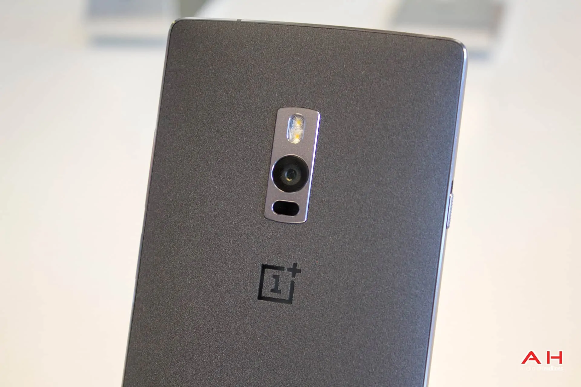 AH OnePlus 2 8