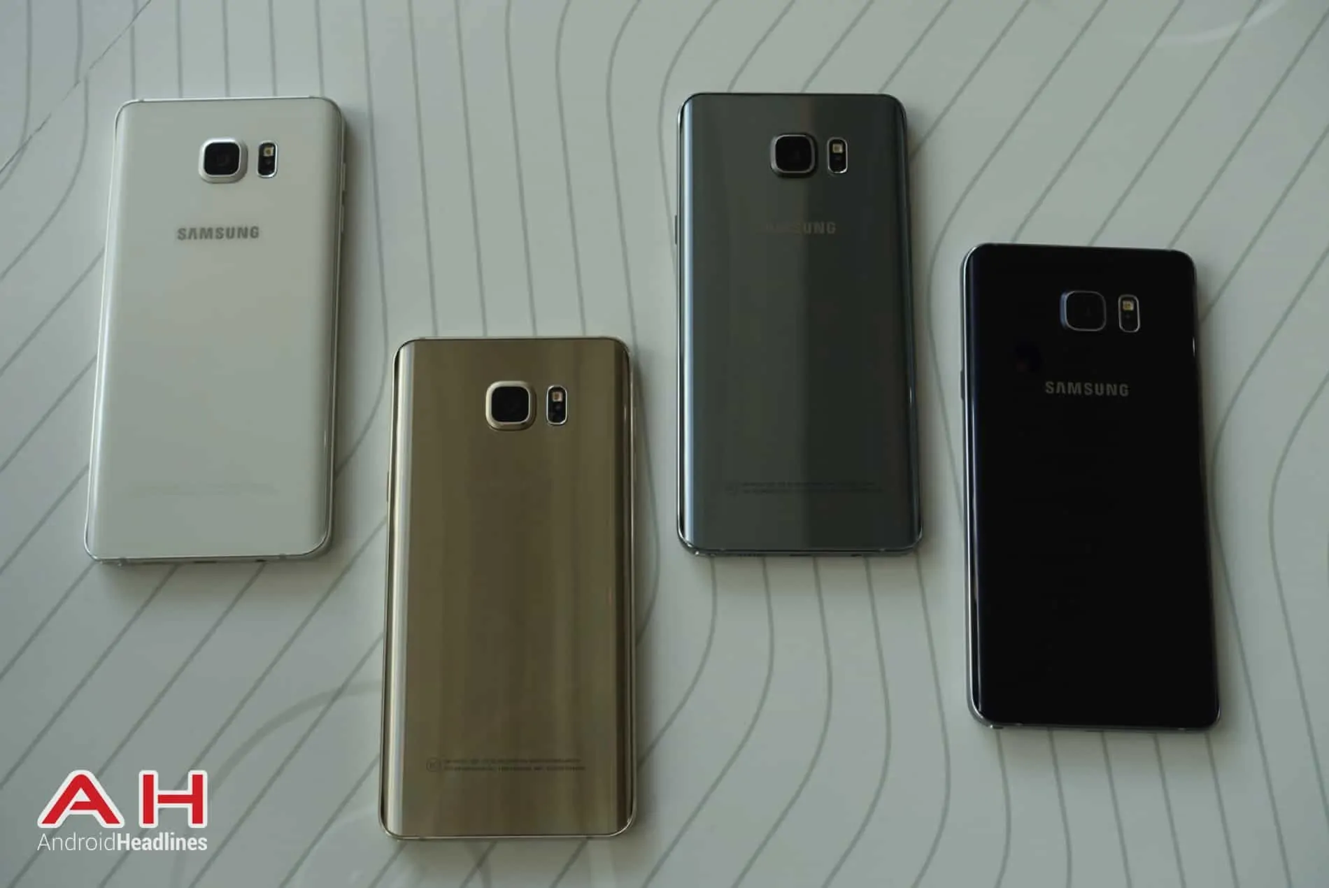 Galaxy Note 5 Hands On COLOR AH 02