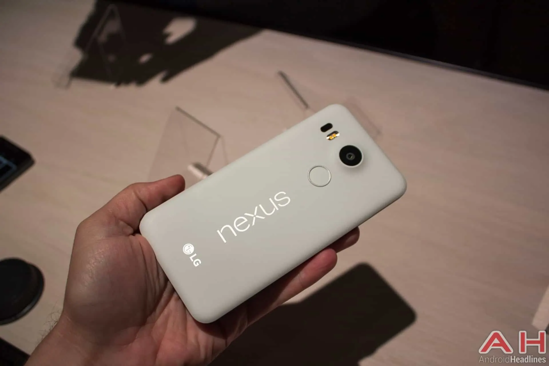 Nexus 5X Hands On AH 5