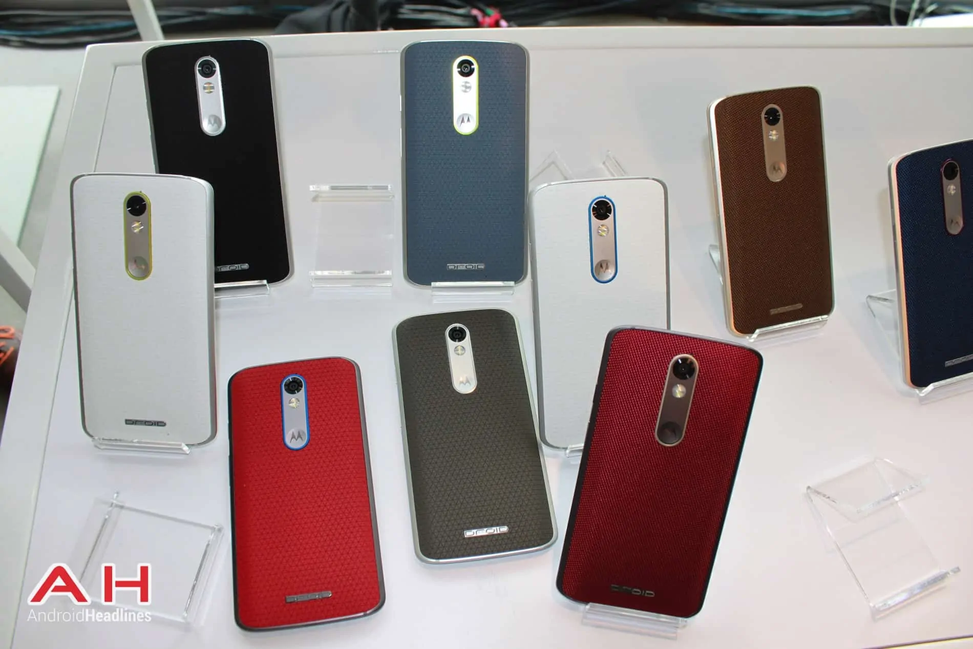 Droid Turbo 2 Hands On 14