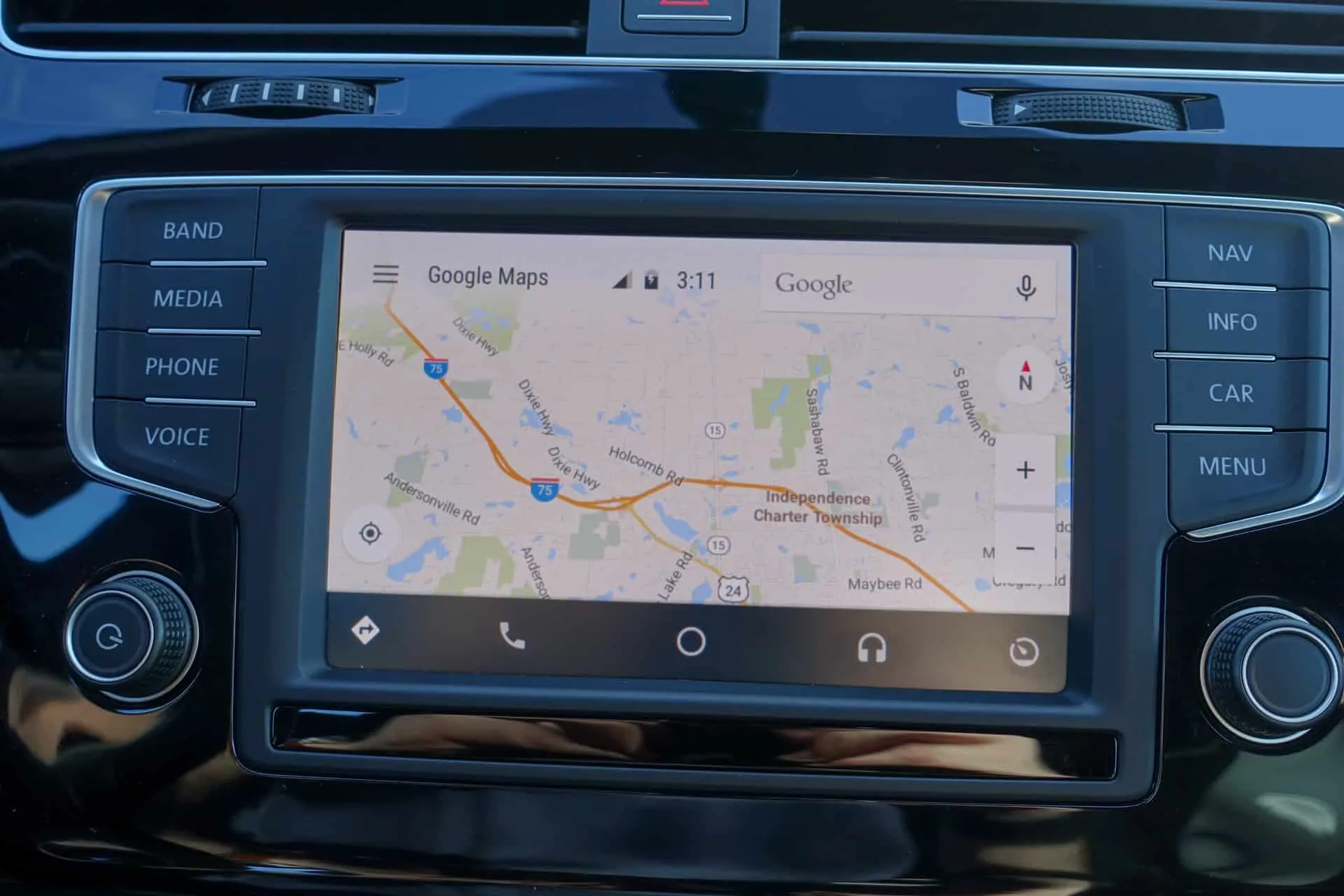 Volkswagen golf r Android Auto AH 10