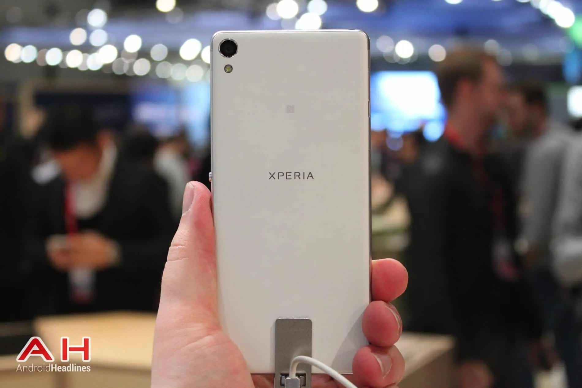 Sony Xperia XA Hands On MWC AH 9