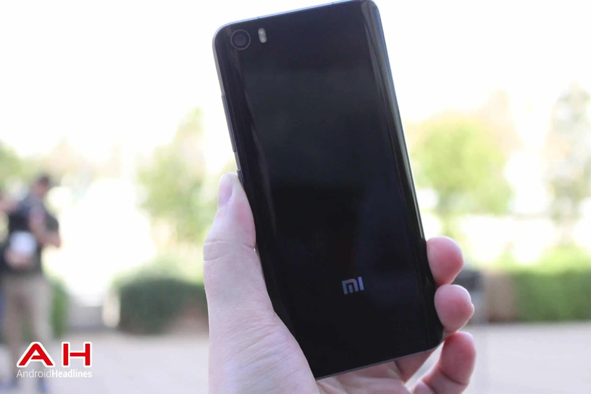 Xiaomi Mi 5 MWC AH 56