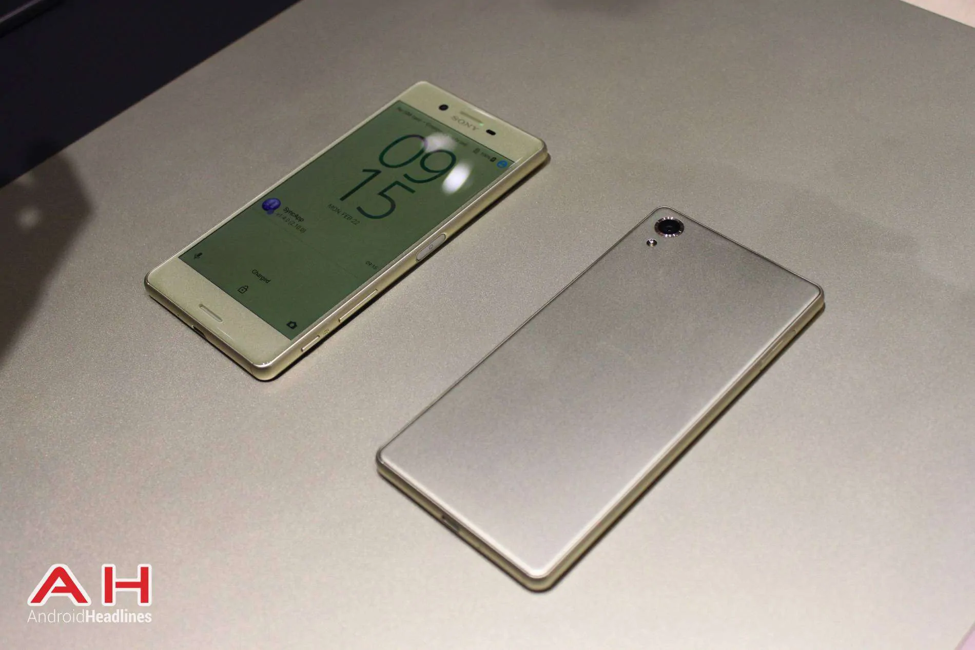 Xperia X Hands On MWC AH 5