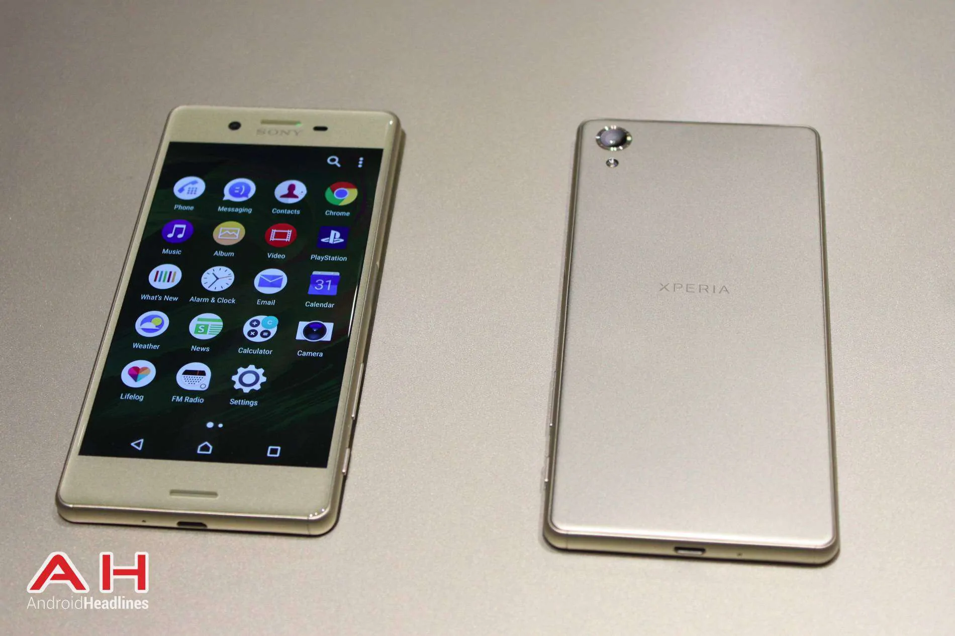 Xperia X Hands On MWC AH 8