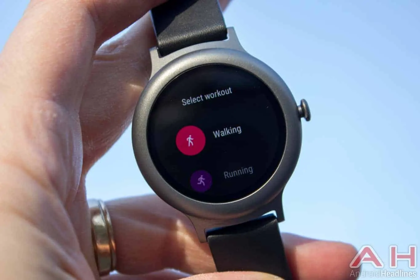 Featured image for Google Fit Gets Strength Training Auto-Tracking On Wear 2.0