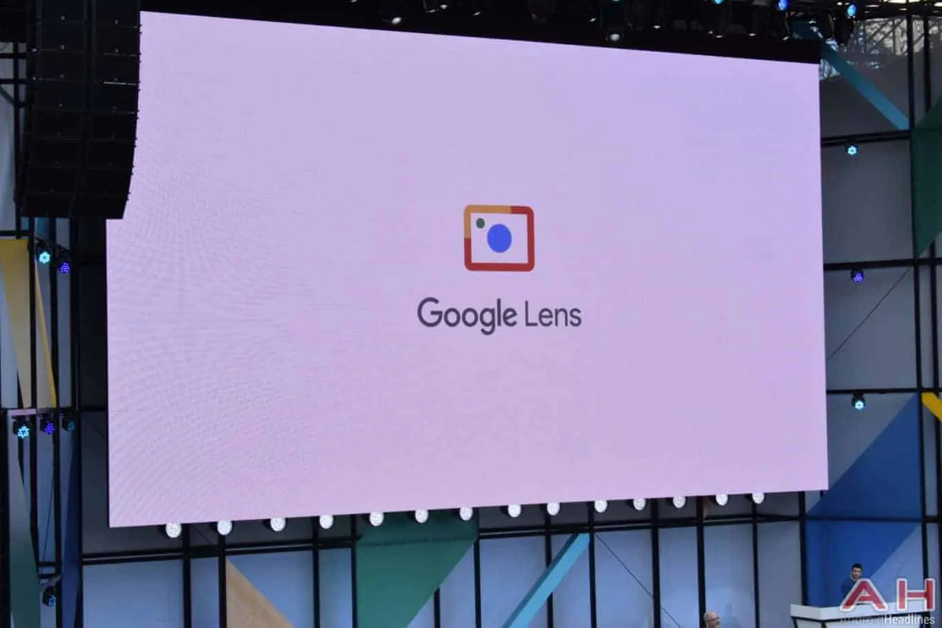 Featured image for Google Unveils 'Google Lens' Augmented Reality Mobile Tool