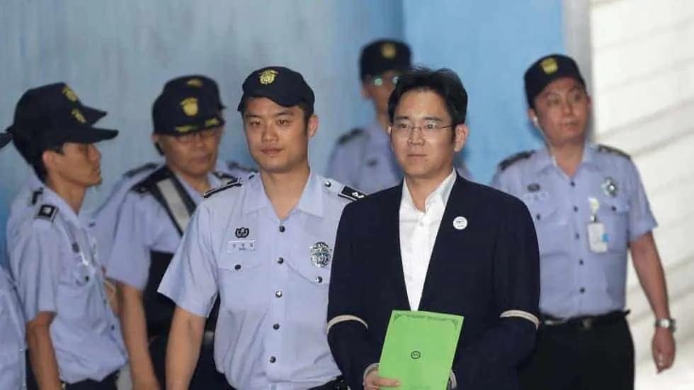 Featured image for [UPDATE: Parole Granted] Activist Groups Is South Korea Oppose The Parole Release Of Samsung Leader