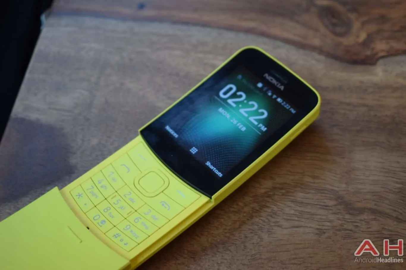 Featured image for Hands-On With The Nokia 8110 – MWC 2018