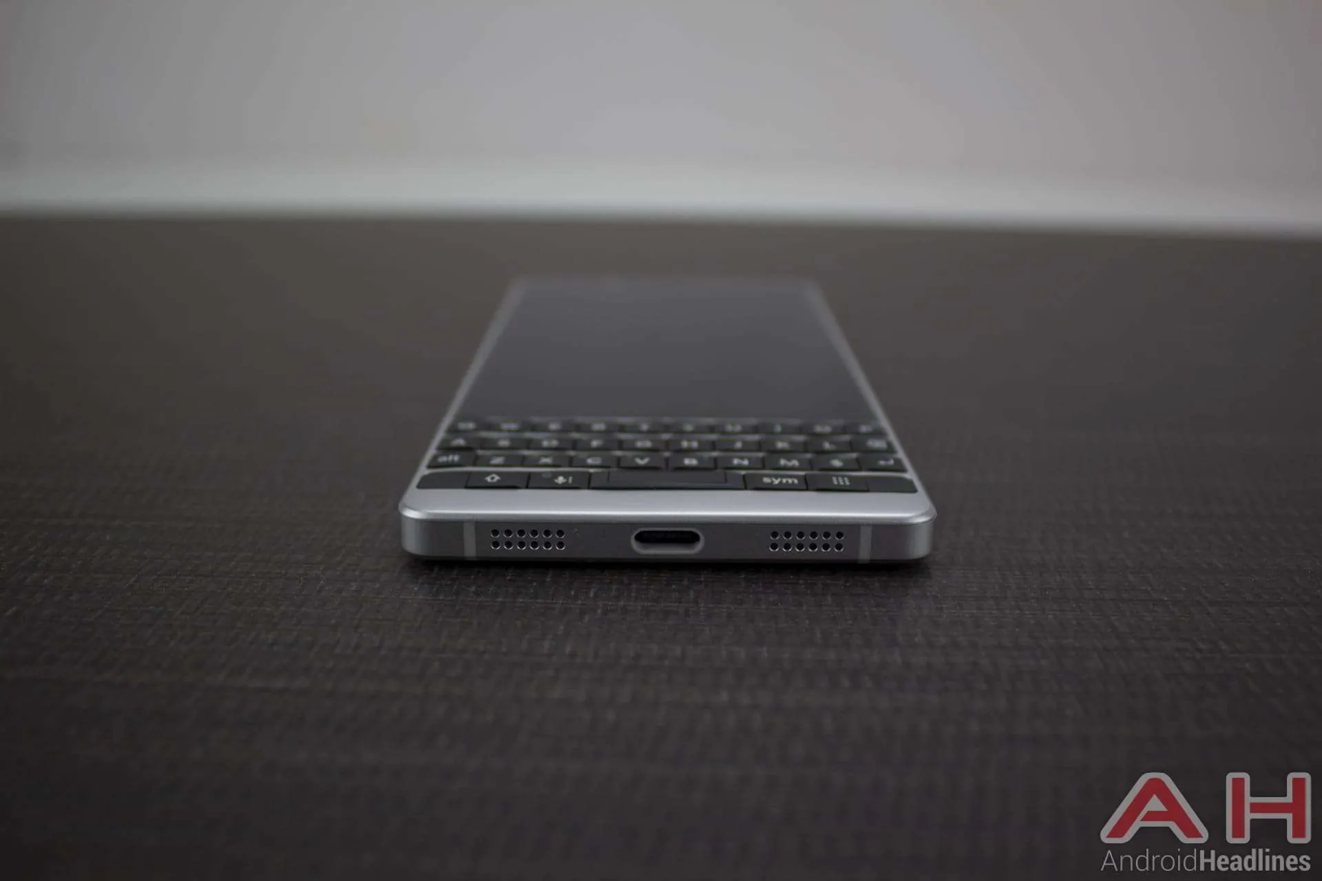 Blackberry KEY2 AH NS 29