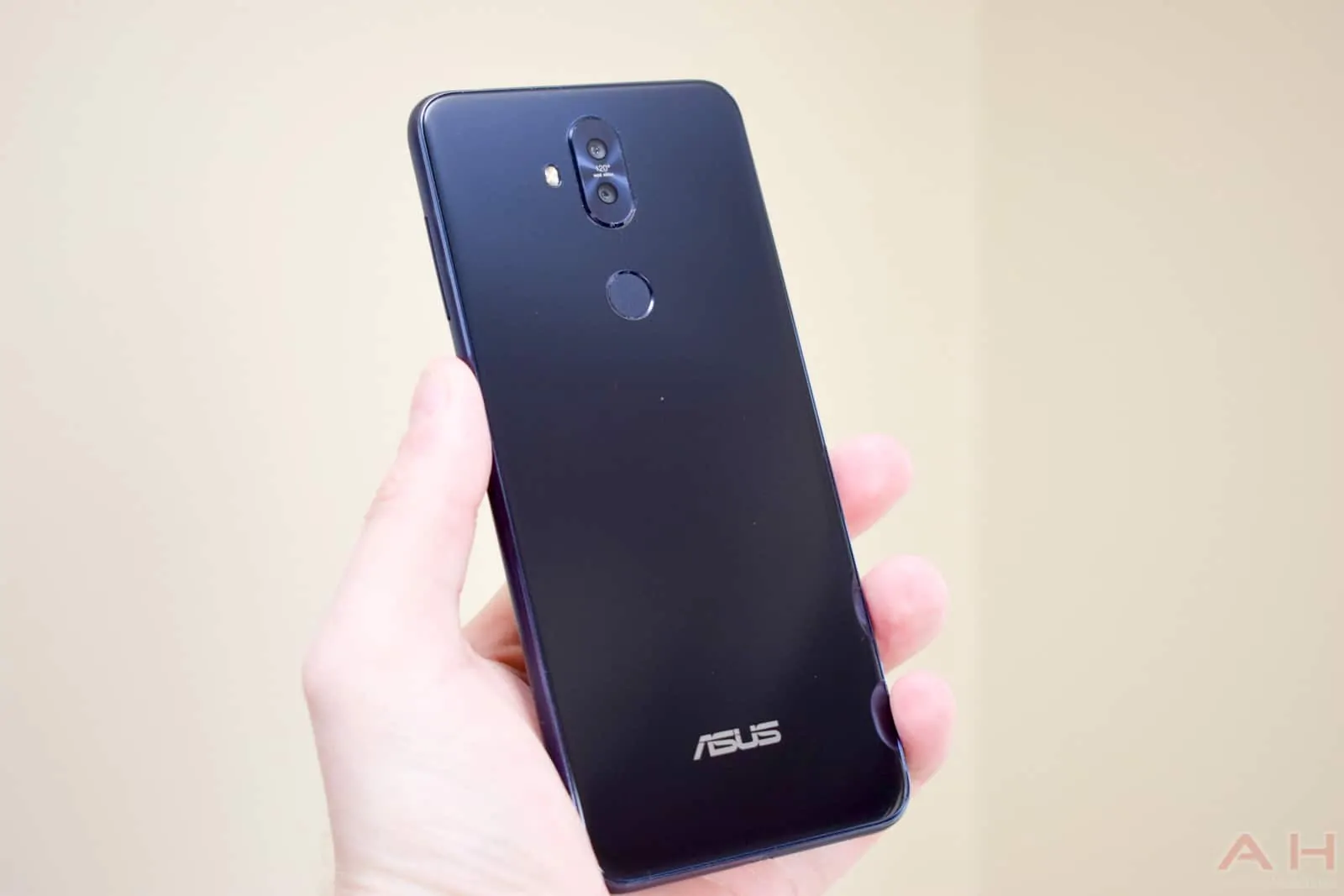 ASUS ZenFone 5Q AM AH 5