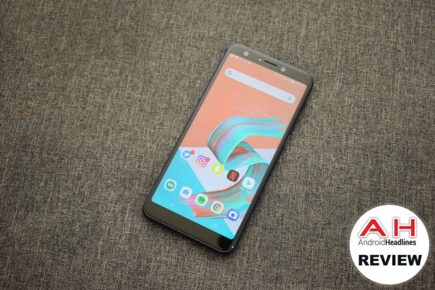 Featured image for ASUS ZenFone 5Q Review: An Affordable Yet Capable Smartphone