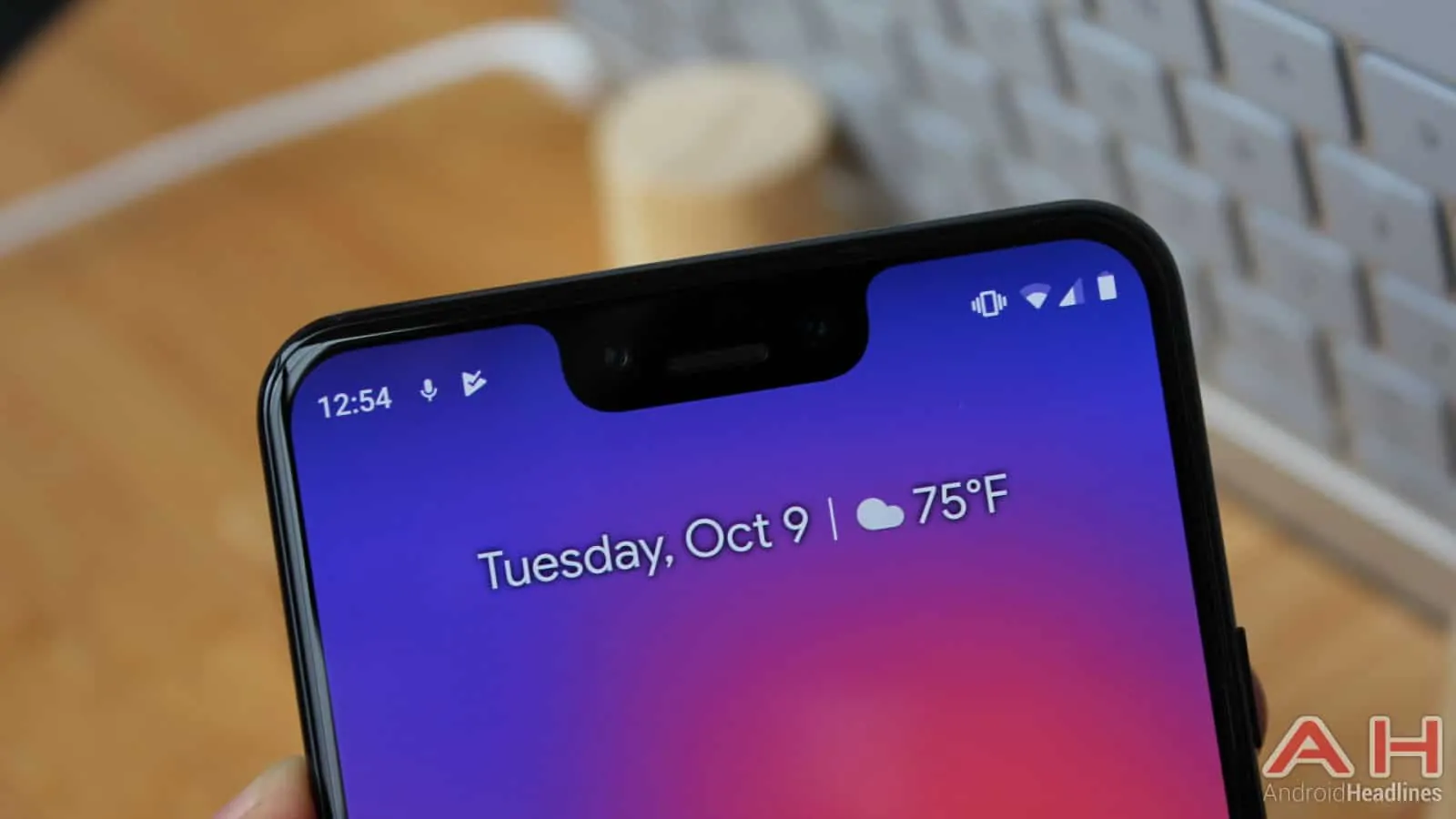 Google Pixel 3 XL Hands On AH 11