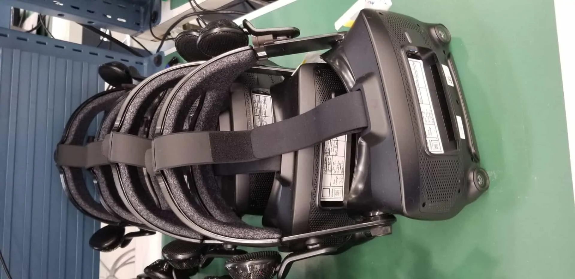 Valve VR leaked from UploadVR IMGUR 03