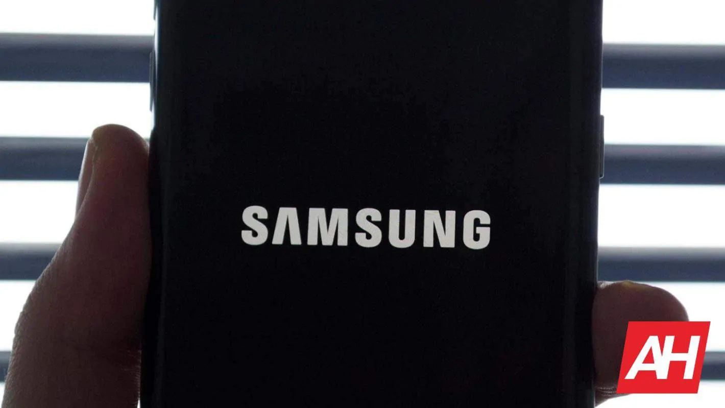 Featured image for Galaxy S20 FE Is 