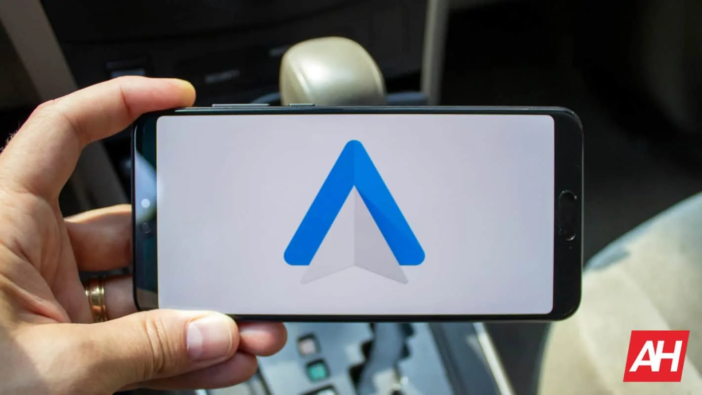 Featured image for The new Android Auto update might bring your wallpaper to the infotainment screen