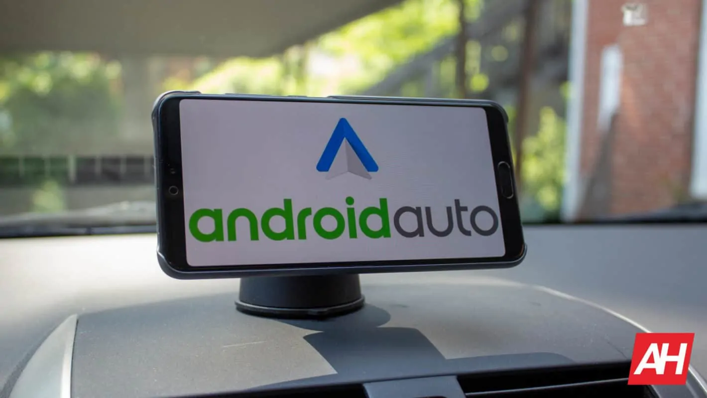 Featured image for Android Auto users say Android 13 has broken Google Assistant