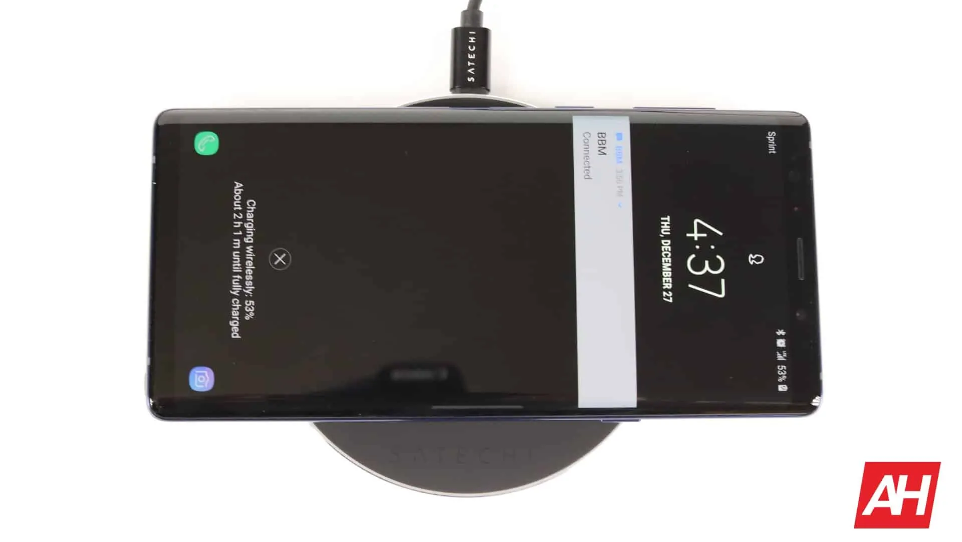 Satechi Wireless Charger V2 Review 12 AH