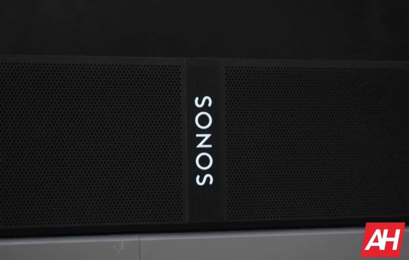 Featured image for Sonos Is Suing Google, Claiming It Stole Its Multiroom Speaker Technology