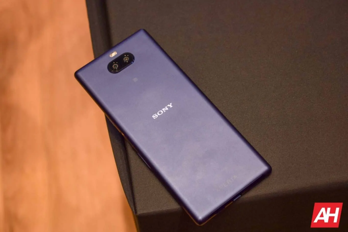 Featured image for Sony's Xperia 10 & 10 Plus Are The Mid-Rangers To Beat – MWC 2019