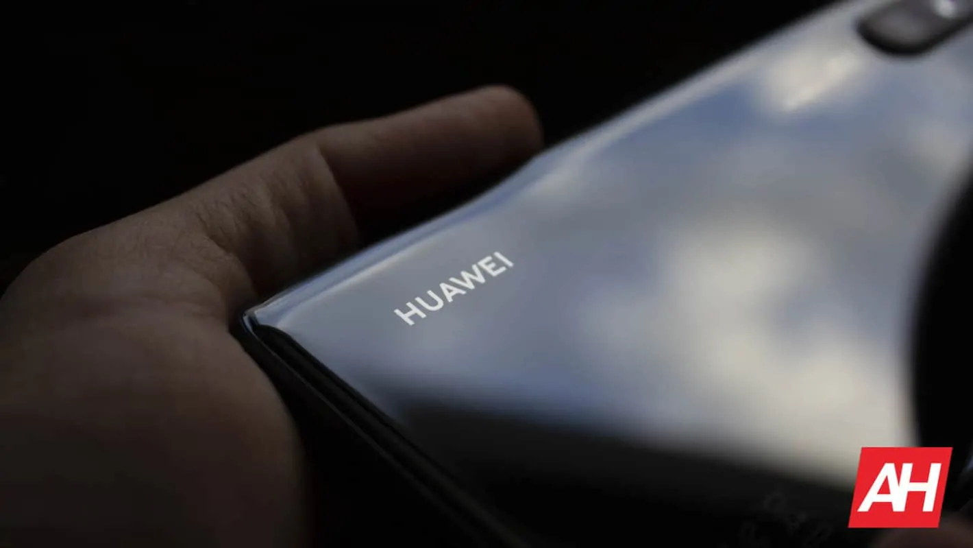 Featured image for Huawei Mate 50: 66W Charging, Variable Aperture, XMAGE & More