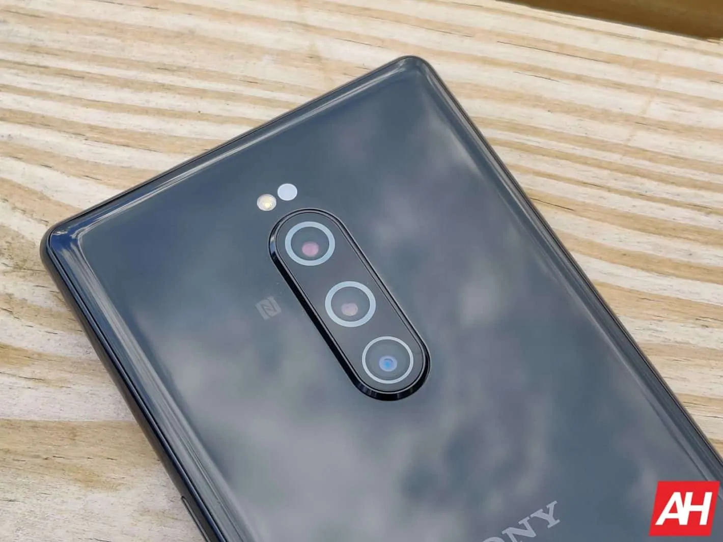 Featured image for S-CINETONE Might Result In Upgraded Mobile Video On Sony Xperia 2