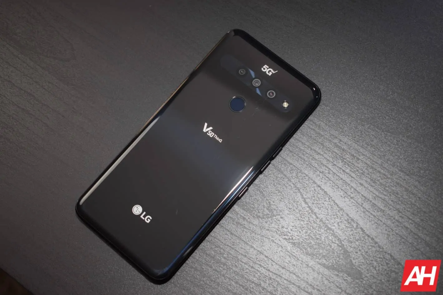 Featured image for LG V50 ThinQ 5G On Verizon Gets Android 10 Update