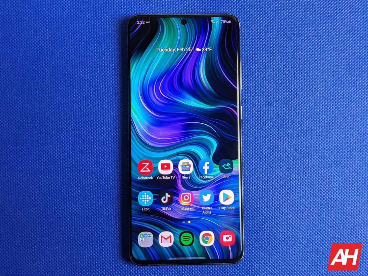 Featured image for October Security Update Rolling Out To Galaxy S20 & S10 Series