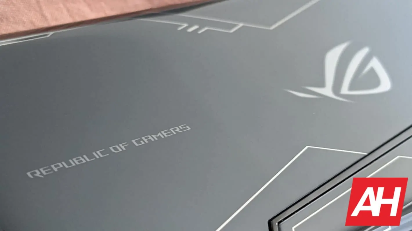 Featured image for ASUS May Be Replacing The RGB Logo On The ROG Phone 4