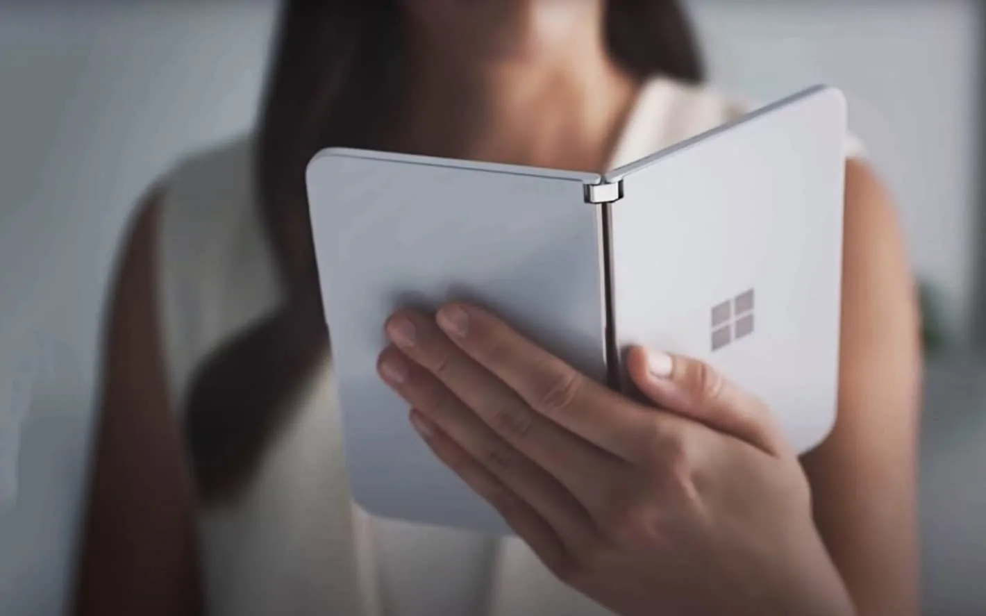 Featured image for Android 12L On The Surface Duo 2 Will Resemble Windows 11