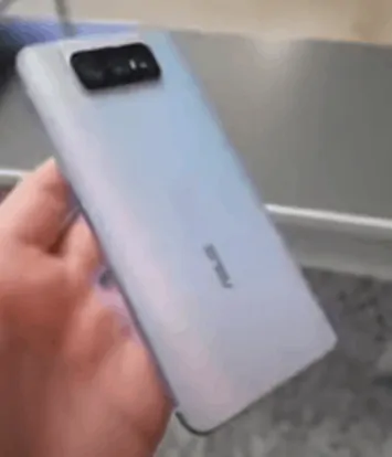 ASUS ZenFone 7 hands on video image 1