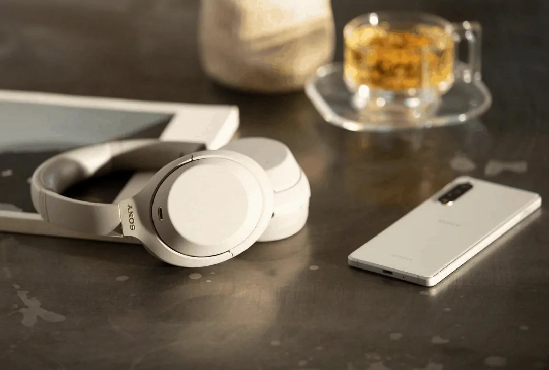 Featured image for Sony WH-1000XM4 Headphones Officially Launched With Multi-device Support