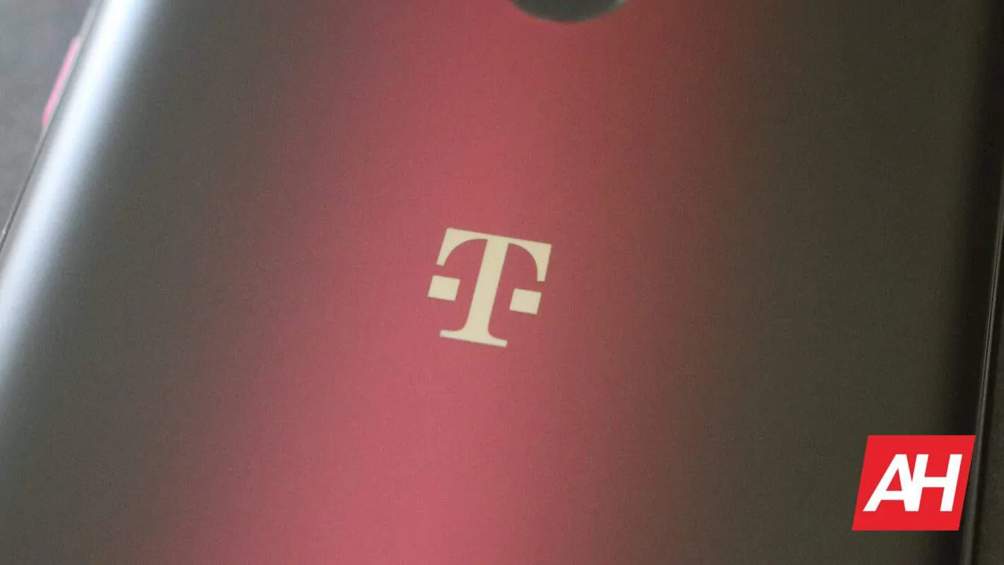 Featured image for T-Mobile CEO Issues Apology For Massive Data Breach