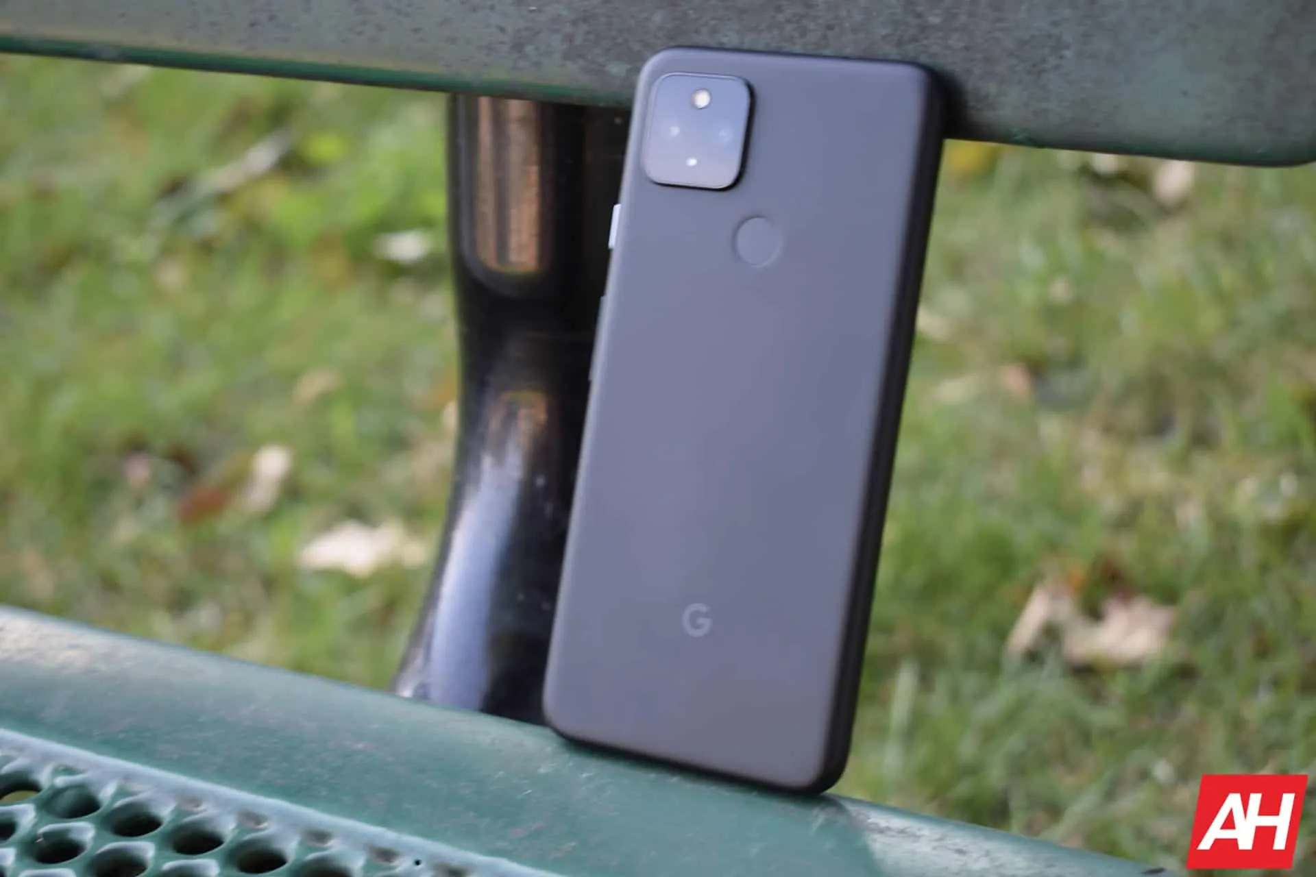 Google Pixel 4a 5G AM AH 4 1